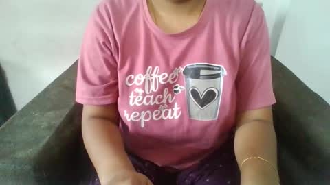 Snapshot of puneripiya chatting on November 1, 6:06 am sania 141414 online show from November 1, 6:06 am