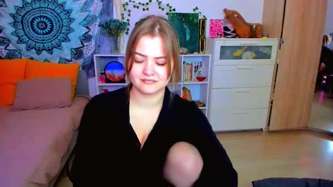 Miss Hanna online show from November 25, 1:35 pm