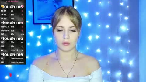 Alicia online show from January 31, 4:06 pm