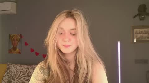 Bella online show from March 7, 5:58 am