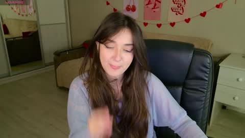 Bella online show from October 22, 5:56 am