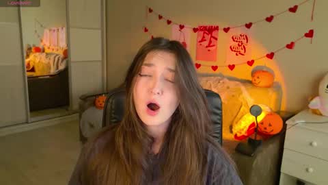 Bella online show from November 4, 5:23 am