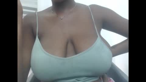 pussydollurz online show from November 25, 9:55 am