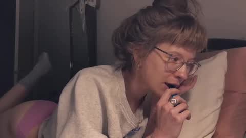    online show from December 2, 4:18 pm