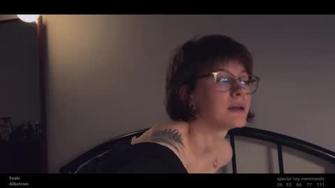    online show from October 17, 6:00 pm