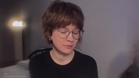    online show from November 5, 2:44 pm