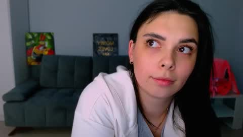 Patricia online show from November 6, 6:25 pm