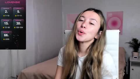 Anna online show from December 3, 6:27 am