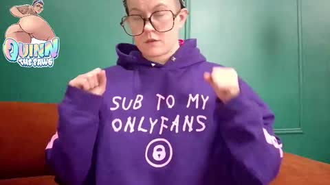 Snapshot of quinnofspades chatting on October 30, 7:59 pm quinnofspades online show from October 30, 7:59 pm