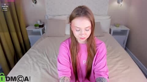 rachel_fernardi online show from April 10, 11:44 pm