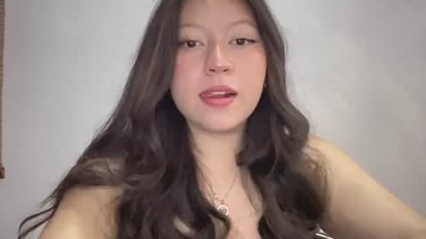 rachel james   online show from November 16, 9:37 pm