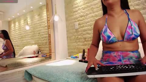  RACHEL online show from January 17, 6:44 pm