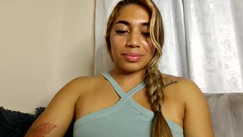 rachell_owen online show from February 1, 4:00 am