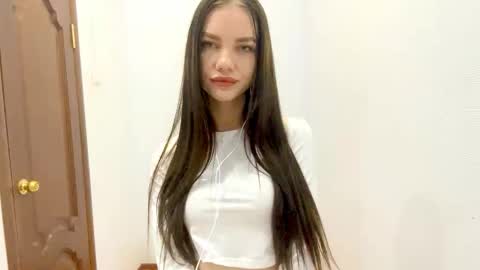 Snapshot of rachelpoisso chatting on October 19, 1:57 pm Rachel online show from October 19, 1:57 pm