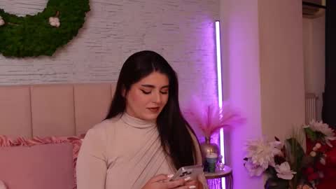 RachelSwaan online show from September 21, 5:28 am