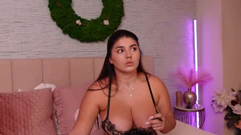 RachelSwaan online show from September 24, 6:23 am