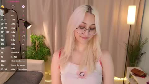 Karina online show from October 20, 9:40 pm