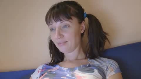 Rafaella online show from April 9, 8:58 pm