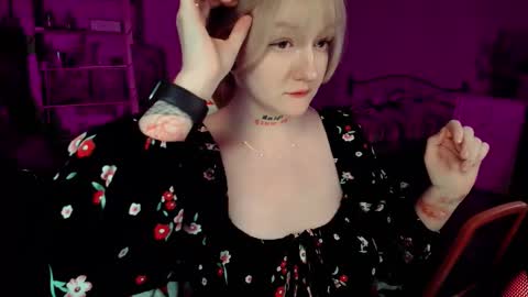 Kate online show from February 14, 4:42 pm