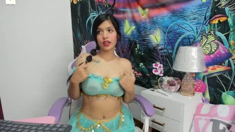 rainbow__coockie online show from January 4, 10:45 pm