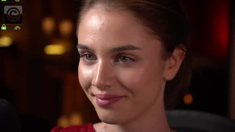 Raisa online show from April 1, 6:16 pm