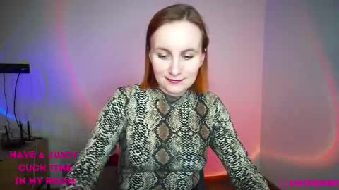 Snapshot of randycherry chatting on October 18, 5:26 pm Cherry Miss Cherry online show from October 18, 5:26 pm