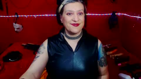 Sonia online show from April 15, 2:45 am