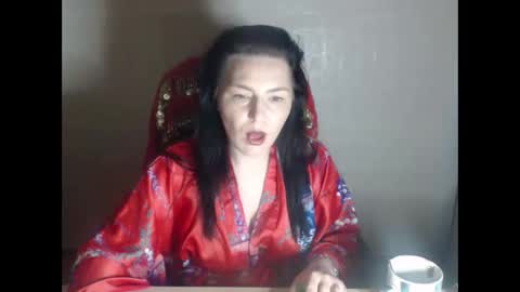 Hayle online show from April 28, 9:40 pm