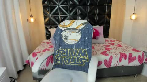 Sofii  online show from April 15, 3:40 am