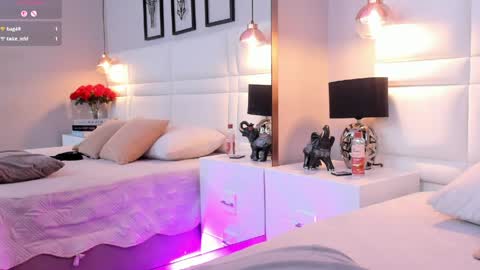 raquel Hyde online show from March 26, 11:06 pm