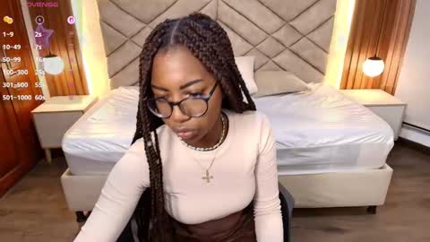 Raquel online show from March 5, 12:23 pm