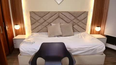 Raquel online show from March 24, 12:21 pm