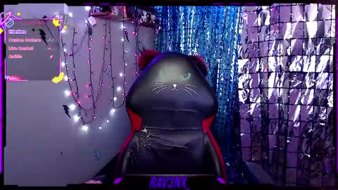   online show from April 11, 4:18 am