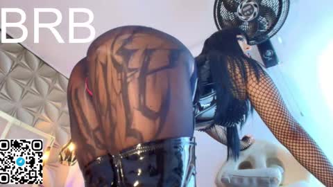   online show from November 12, 11:08 am