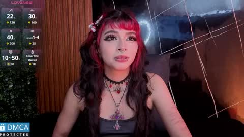 raven_rox_ online show from April 10, 3:12 am