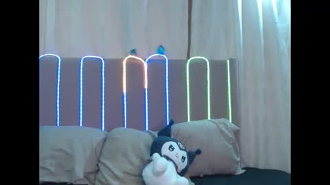 RAVEN online show from February 15, 7:46 pm