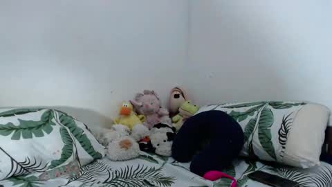 Snapshot of raycatt chatting on March 12, 12:53 am Ray online show from March 12, 12:53 am