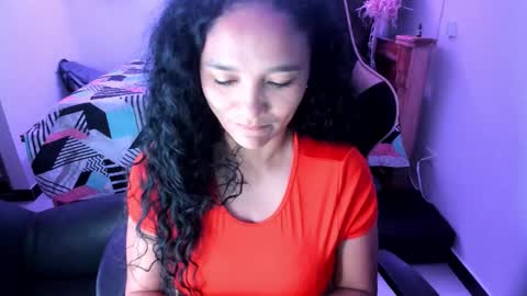 Danna online show from November 9, 4:14 pm