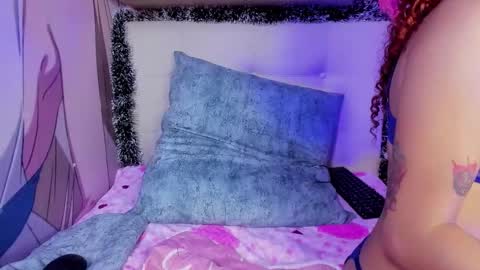 rcheelx online show from December 1, 4:05 am