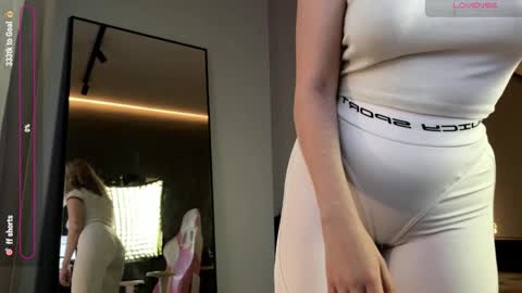 Rebecca Nikson online show from September 9, 2:55 am