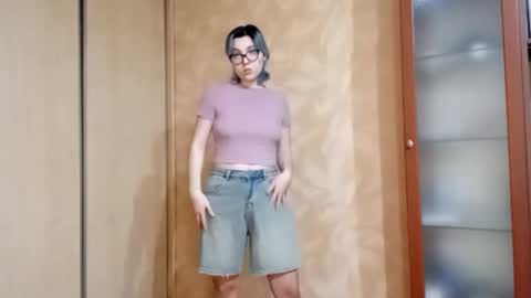 Zoe online show from February 4, 2:31 pm