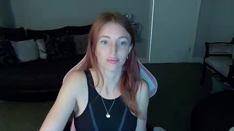 Red -  online show from February 9, 3:36 pm