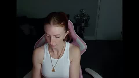 Red -  online show from November 25, 3:47 pm