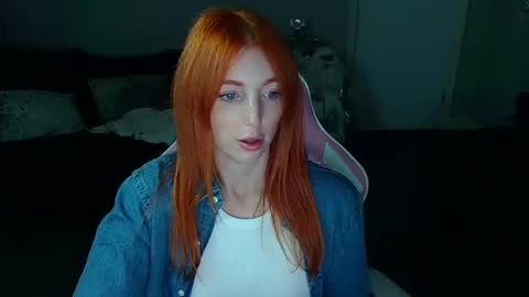 Red -  online show from December 24, 1:06 pm