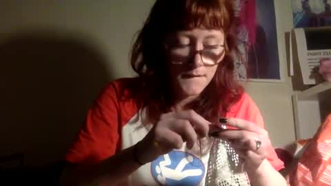 redcassie666 online show from April 15, 7:58 pm