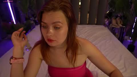 Lily online show from October 9, 1:54 am