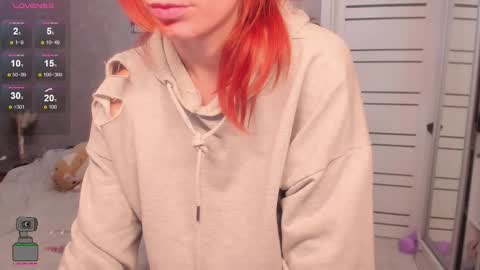 Stephanie online show from December 17, 11:58 am