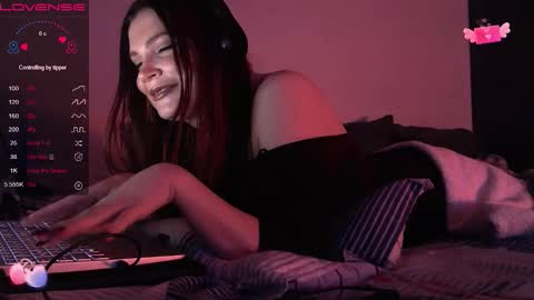 Snapshot of redyari chatting on October 12, 1:30 am Red online show from October 12, 1:30 am