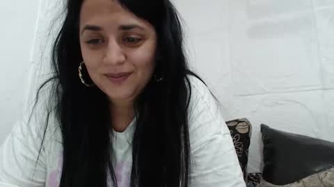 Snapshot of reeapassion chatting on October 22, 7:30 pm Reea online show from October 22, 7:30 pm