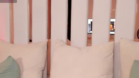 Regina  online show from April 16, 2:56 am